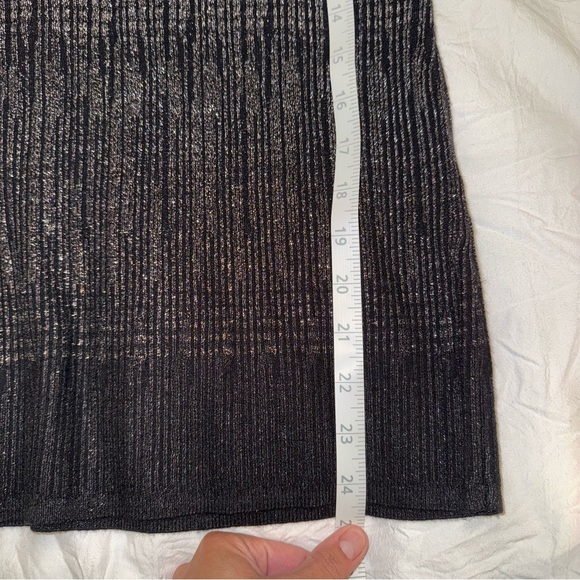 White House Black Market Silver Metallic Knit Tank Top | Size Small - Picture 8 of 10